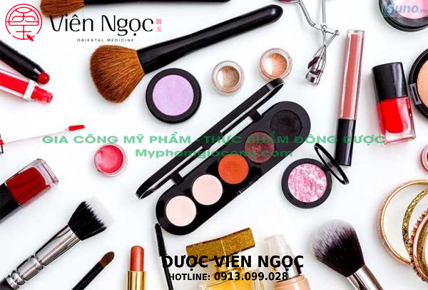 Tự sản xuất mỹ phẩm cho riêng mình